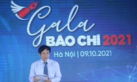 Trao giải Khoảnh khắc báo chí 2020