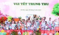 Thủ tướng Phạm Minh Chính dự chương trình “Vui Tết Trung thu” tại Viện huyết học - Truyền máu Trung ương