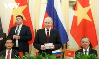 Chủ tịch nước Tô Lâm chủ trì chiêu đãi trọng thể Tổng thống Liên bang Nga Vladimir Putin