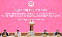 Thủ tướng Phạm Minh Chính dự hội nghị triển khai số sức khỏe điện tử và cấp phiếu lý lịch tư pháp trên VneID