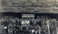 Báo chí cách mạng Việt Nam: Một thế kỷ xung trận