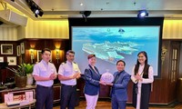 Việt Nam chính thức có du thuyền 5 sao khởi hành quốc tế