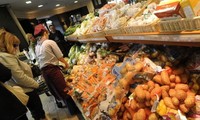 Россия запретила ввоз украинской плодоовощной продукции и рыбных консервов