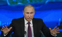 Россия оставила открытой возможность проведения диалога с США и Европой 