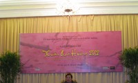 Xuân Quê hương 2012 có chủ đề "Rồng thiêng hội tụ"