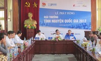 Lễ phát động Giải thưởng Tình nguyện quốc gia 2012