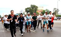 Ngày chạy vì sức khỏe – Chào năm mới 2013