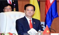 Thủ tướng Nguyễn Tấn Dũng kết thúc các hoạt động tại Hội nghị cấp cao ASEAN lần thứ 22