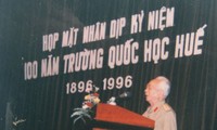 Thày trò Trường Quốc học Huế tiếc thương Đại tướng Võ Nguyên Giáp