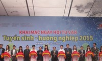 Ngày hội Tư vấn tuyển sinh- hướng nghiệp 2015 