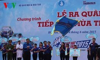 Lễ ra quân chương trình “Tiếp sức mùa thi” năm 2015