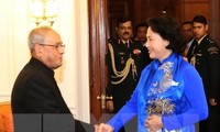 Chủ tịch Quốc hội Nguyễn Thị Kim Ngân hội kiến Tổng thống Ấn Độ Pranab Mukherjee