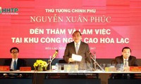 Thủ tướng Nguyễn Xuân Phúc làm việc với Ban quản lý khu công nghệ cao Hòa Lạc 