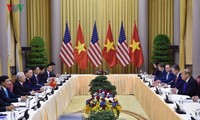 Tổng Bí thư, Chủ tịch nước Nguyễn Phú Trọng hội đàm với Tổng thống Hoa Kỳ Donald Trump