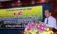 Vinh danh nhóm lai tạo giống lúa ST25 ngon nhất thế giới