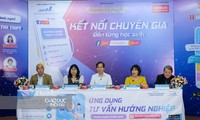 Cần Thơ: Kết nối chuyên gia hướng nghiệp đến từng học sinh