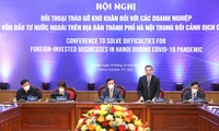 Hà Nội đối thoại tháo gỡ khó khăn cho doanh nghiệp 