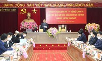 Chủ tịch Quốc hội Vương Đình Huệ làm việc với tỉnh Vĩnh Phúc