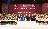 Tuyên dương 142 học sinh, sinh viên và thanh niên dân tộc thiểu số xuất sắc