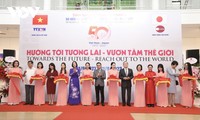 Triển lãm ảnh “Việt Nam- Nhật Bản: Hướng tới tương lai, vươn tầm thế giới”