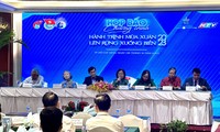 “Hành trình mùa xuân lên rừng xuống biển” – tiếp tục đồng hành cùng học sinh, sinh viên miền núi và hải đảo