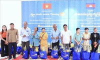 Xuân Giáp Thìn 2024: Mang Xuân ấm về Tây Bắc Campuchia