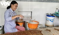 Bánh tráng truyền thống An Ngãi tìm hướng phát triển hiệu quả