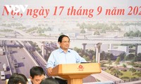 Đẩy mạnh giải ngân đầu tư công, thúc đẩy các đột phá chiến lược về hạ tầng giao thông vận tải