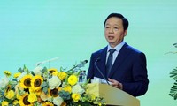 Vietnam Airlines tiên phong khai thác các đường bay chiến lược