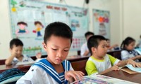 Trường học nơi đầu sóng: Ươm mầm những “công dân biển đảo“
