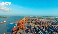 Học giả Uruguay ấn tượng với tiến trình hội nhập kinh tế của Việt Nam