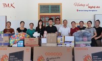 Hội Sinh viên Việt Nam tại Vương quốc Anh mang yêu thương đến với điểm trường mầm non vùng lũ Nghệ An