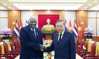 Tổng Bí thư Tô Lâm tiếp Chủ tịch Quốc hội Cuba Esteban Hernandez