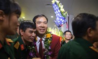 พิธีต้อนรับคณะนักกีฬาเวียดนามและเหรียญทองโอลิมปิกแห่งประวัติศาสตร์