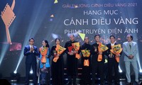 พิธีมอบรางวัล Canh dieu ให้แก่ผลงานภาพยนตร์ ศิลปินและผู้กำกับดีเด่น