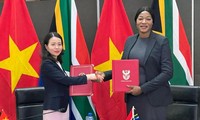พัฒนาความสัมพันธ์ร่วมมือมิตรภาพที่มีมาช้านานระหว่างเวียดนามกับแอฟริกาใต้ให้ขึ้นสู่ขั้นสูงใหม่