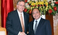 Vietnam willing to facilitate US businesses 