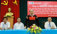 Deputy Prime Minister visits VOV’s Central Highlands bureau