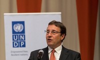 UNDP Administrator Achim Steiner visits Vietnam