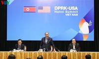 PM inspects preparation for DPRK-USA summit in Hanoi