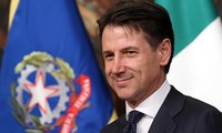 Italian Prime Minister begins official visit to Vietnam