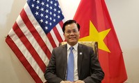 Vietnamese Embassy in US supports citizens