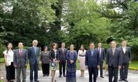 Vietnam receives rotating ASEAN Committee Chairmanship in Switzerland