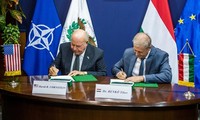 Hungary commits to air defence missiles from Raytheon in 1 billion USD deal