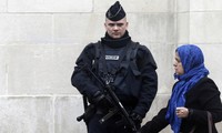 France: 76 mosques face closure, 66 migrants deported