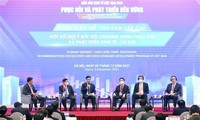 Vietnam Economic Forum 2021 opens