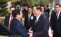 Prime Minister starts official visit to Laos