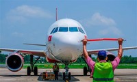 Vietjet opens Can Tho-Quang Ninh route