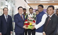 Top legislator arrives in Dhaka, beginning official visit to Bangladesh