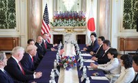 Japan, US seek to strengthen security, economic cooperation